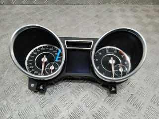 щиток приборов (приборная панель) Mercedes-Benz GL-Класс X166 2014, A1669009706