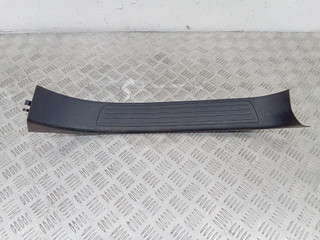 накладка на порог внутренняя Mercedes-Benz GL-Класс X166 2014, A1666800735