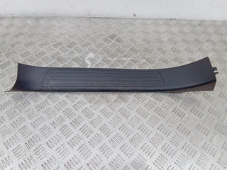 накладка на порог внутренняя Mercedes-Benz GL-Класс X166 2014, A1666800835