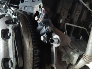 датчик коленвала Ford Transit 6 поколение 2004, 2.0 л., дизель