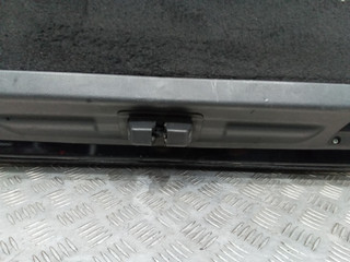 замок багажника Land Rover Range Rover Sport 1 поколение 2006