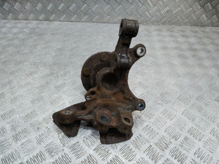 кулак поворотный правый Ford Mustang 6 поколение S550 2015, 5.0 л., бензин, МКПП, купе, FR3C8107A