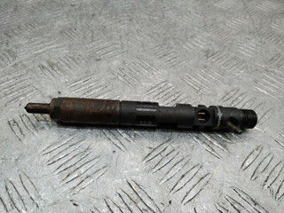 форсунка Renault Megane 3 поколение 2011, 1.5 л., дизель, МКПП, 166000897R, 8200827965