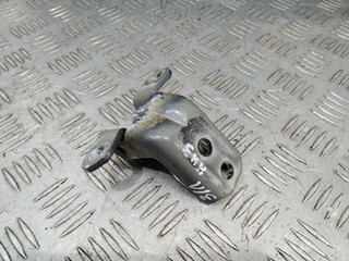 петля двери Nissan Qashqai 1 поколение 2008