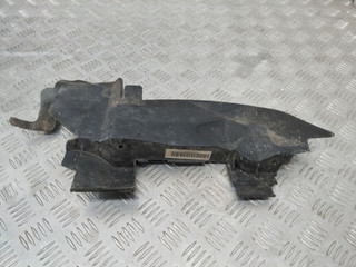 воздуховод (дефлектор) радиатора Audi Q7 4L 2006, 3.0 л., дизель, 4L0121283A