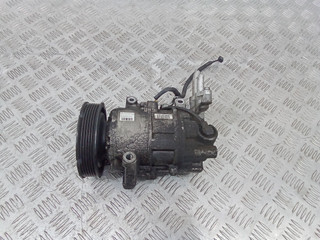 компрессор кондиционера Renault Megane 3 поколение 2010, 1.5 л., K9K H 834, дизель, МКПП, 8200939386