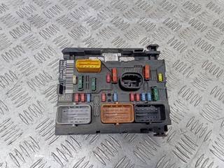 блок предохранителей Peugeot 207 1 поколение 2007, 9661708180, L10