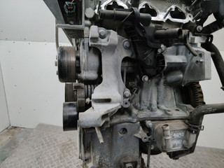 кронштейн генератора Renault Clio 4 поколение 2015, 0.9 л., H4B 400, бензин, МКПП, 117104394R