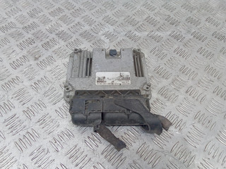 блок управления двигателем Chevrolet Nubira 1 поколение 2007, 2.0 л., дизель, 0281013600