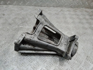кронштейн полуоси Volkswagen Sharan 1 поколение [рестайлинг] 2000, 1.9 л., AUY, дизель, 02N409320