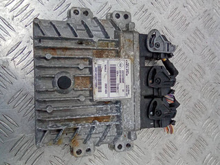 блок управления двигателем Renault Clio 3 поколение [рестайлинг] 2011, 1.5 л., дизель, МКПП, 237101989R