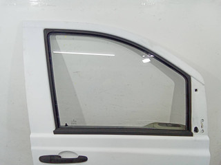 стекло двери передней правой Mercedes-Benz Vito W639 2008