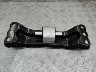 кронштейн КПП Mercedes-Benz C-Класс W205/S205/C205 2014, 2.2 л., дизель, A2052401802