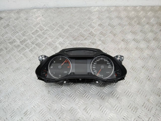 щиток приборов (приборная панель) Audi A4 B8/8K 2008, 5550016205