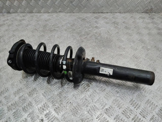 стойка передняя правая Audi Q3 8U 2012, 5N0413031