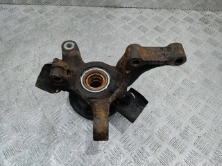 кулак поворотный правый Mercedes-Benz Vito W638 2001, 6383320225