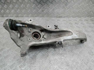 кулак поворотный левый BMW 7 серия F01/F02 2012, 3.0 л., дизель