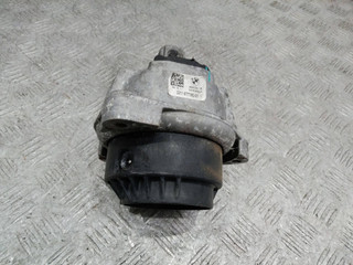 подушка крепления двигателя BMW 7 серия F01/F02 2012, 3.0 л., дизель, 6777382