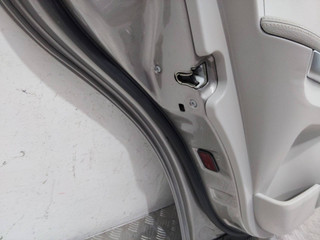 замок двери задней левой Mercedes-Benz M-Класс W164 2007
