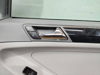 ручка внутренняя передняя правая Mercedes-Benz M-Класс W164 2007
