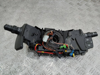 переключатель подрулевой (стрекоза) Renault Kangoo 2 поколение 2010, 8200906800