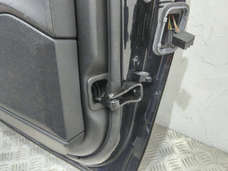 ограничитель открывания двери Porsche Panamera 970 2011