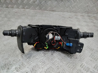 переключатель подрулевой (стрекоза) Renault Clio 3 поколение 2008, 8200906794