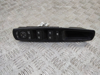 блок управления стеклоподъемниками Renault Scenic 3 поколение 2009, 809610017R