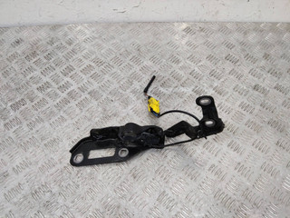 петля капота левая Porsche Panamera 970 2011, 97051115102