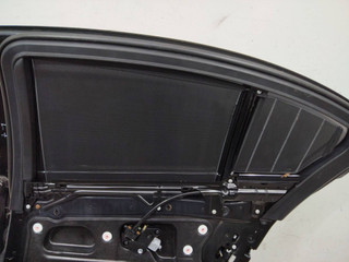шторка солнцезащитная двери задней правой BMW 7 серия F01/F02 2012, 9168840