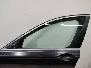 стекло двери передней левой BMW 7 серия F01/F02 2012
