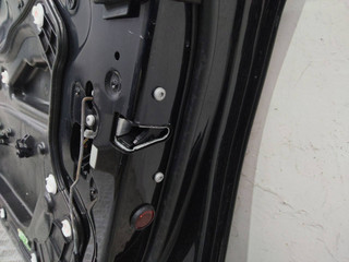 замок двери передней правой BMW 7 серия F01/F02 2012