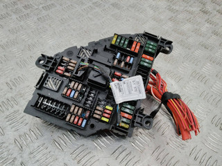 блок предохранителей BMW 7 серия F01/F02 2012, 3.0 л., дизель, 9252812, 925281201