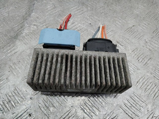 реле накала свечей Renault Master 3 поколение 2012, 2.3 л., M9T 870, дизель, МКПП, 8200558438