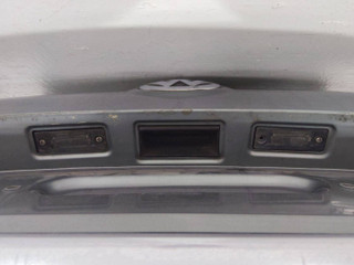 Кнопка открытия багажника ( в составе крышки багажника) Volkswagen Passat B6 2007, универсал