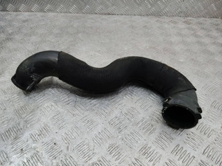 патрубок интеркулера Audi A4 B8/8K 2010, 2.0 л., бензин, 8K0145738