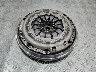 комплект сцепления Renault Megane 3 поколение 2010, 1.5 л., K9K J 836, дизель, МКПП, 8200450217