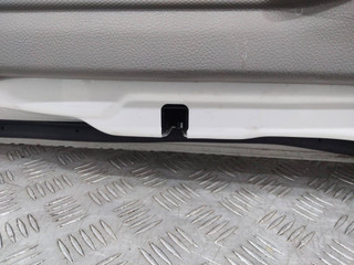 замок двери передней левой Nissan Cabstar F24 2015