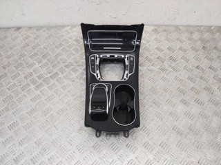 консоль салона Mercedes-Benz C-Класс W205/S205/C205 2016, A2056805807