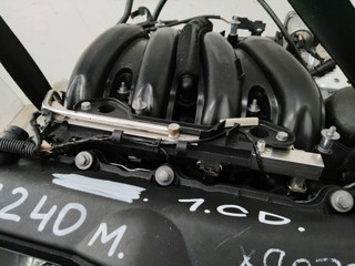 топливная рампа BMW 3 серия E90/E91/E92/E93 2005, 2.0 л., бензин, МКПП, 7530420, 7526892