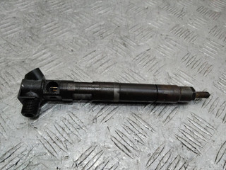форсунка Mercedes-Benz CLA-Класс C117 2013, 2.2 л., дизель, A6510702387