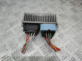реле накала свечей Renault Master 3 поколение 2012, 2.3 л., M9T 870, дизель, МКПП, 8200558438