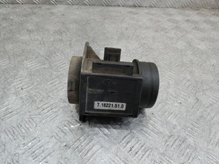 расходомер воздуха Volkswagen Transporter T4 1996, 718221510