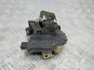 замок двери задней правой Audi A6 4B/C5 2000