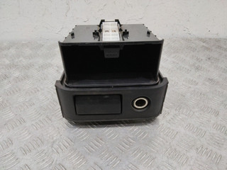 пепельница Nissan X-Trail T30 2002