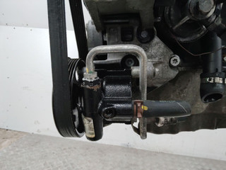 насос гидроусилителя руля Dacia Logan MCV 1 поколение 2009, 1.5 л., K9K 796, дизель, 8200575303