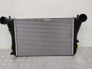 интеркулер Volkswagen Tiguan 1 поколение 2011, 3C0145805R