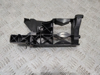 крепление фары левой Audi A6 4G/C7 2012, 4G0805607