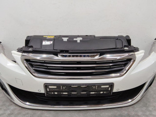бампер передний Peugeot 308 T9 2015