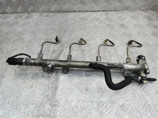 топливная рампа Mercedes-Benz C-Класс W203/S203/CL203 2003, 2.2 л., OM 611.962, дизель, A6110700095